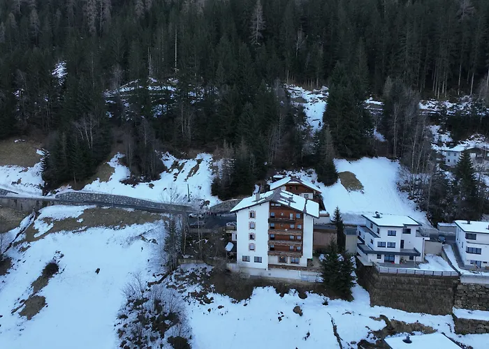 Hotel Buckelhof - - Only 20 Min From Ischgl See